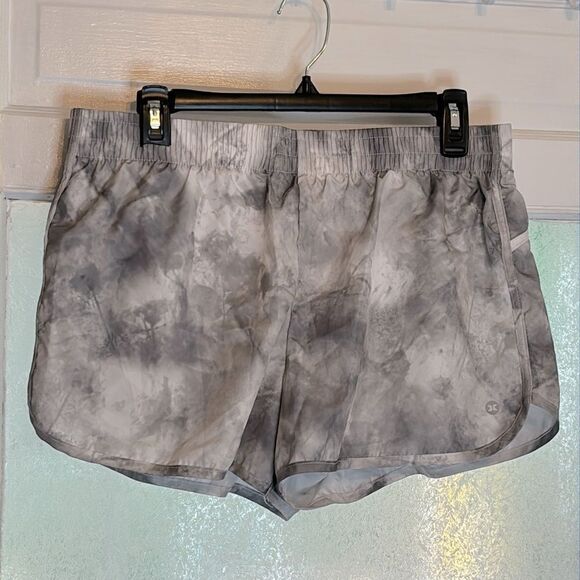 RBX Women’s Light gray and white tie dye elastic waist athletic shorts large - Picture 1 of 6